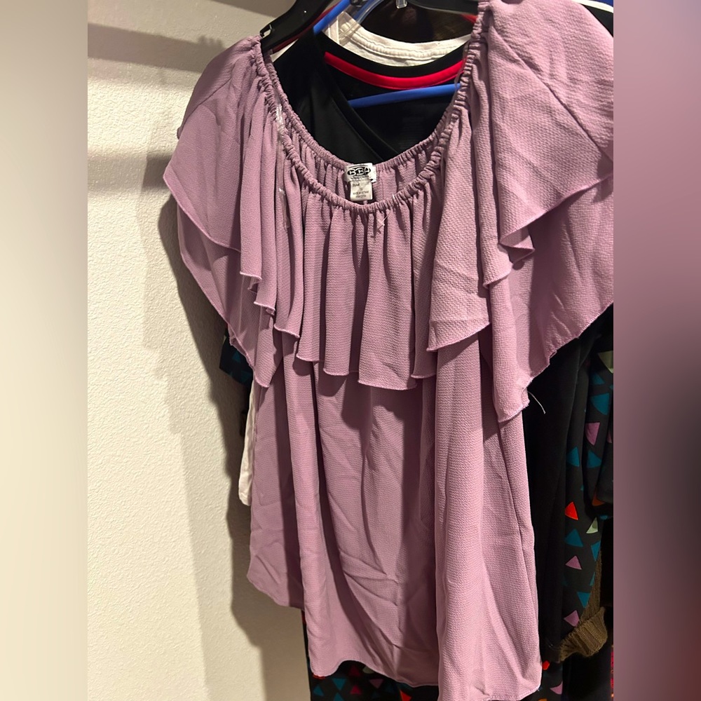 BBA 1X Lilac Ruffle Top - Picture 3 of 12